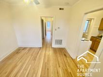 154 Des Plaines Ave #K - Photo 1 of 1