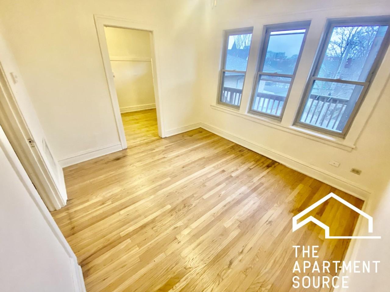154 Des Plaines Ave #K - Photo 3 of 25