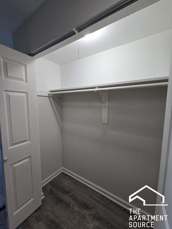 7300 W North Ave #2G - Photo 6 of 27
