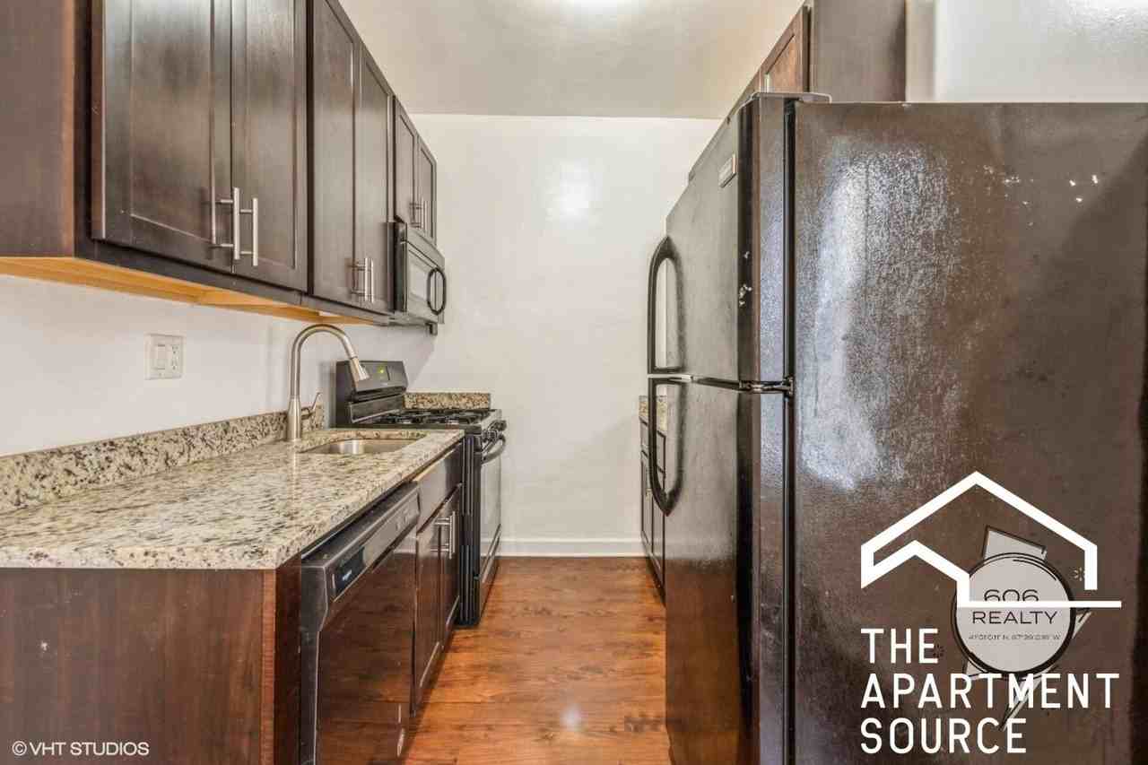 5248 S Drexel Ave #3E - Photo 5 of 8
