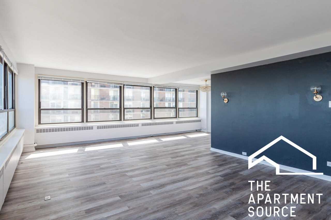 4180 N Marine Dr #1505 - Photo 5 of 29