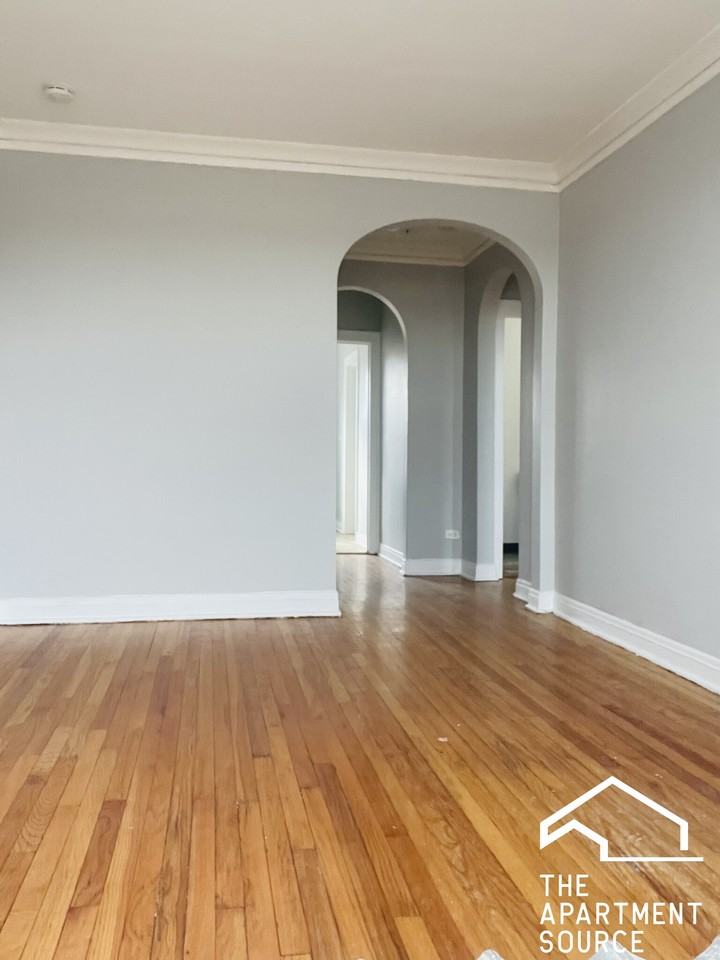5910 W 26th St #2E - Photo 5 of 19