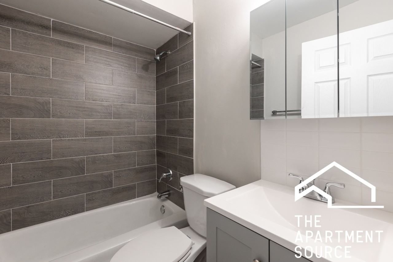 7300 W North Ave #4B - Photo 7 of 22