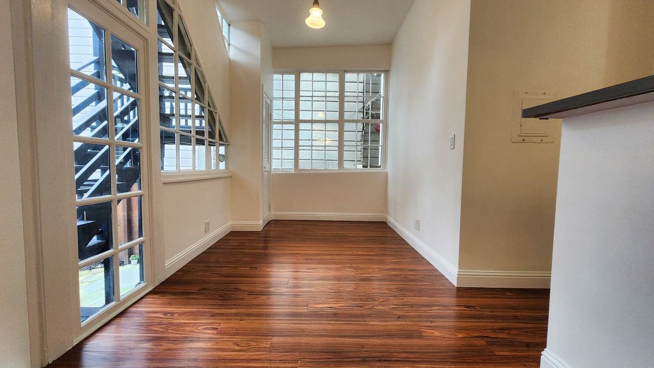 542 Lyon St - Photo 6 of 16