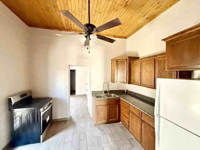 481 S 2nd Ave - Photo 3 of 16