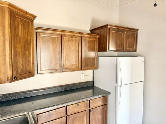 481 S 2nd Ave - Photo 6 of 16
