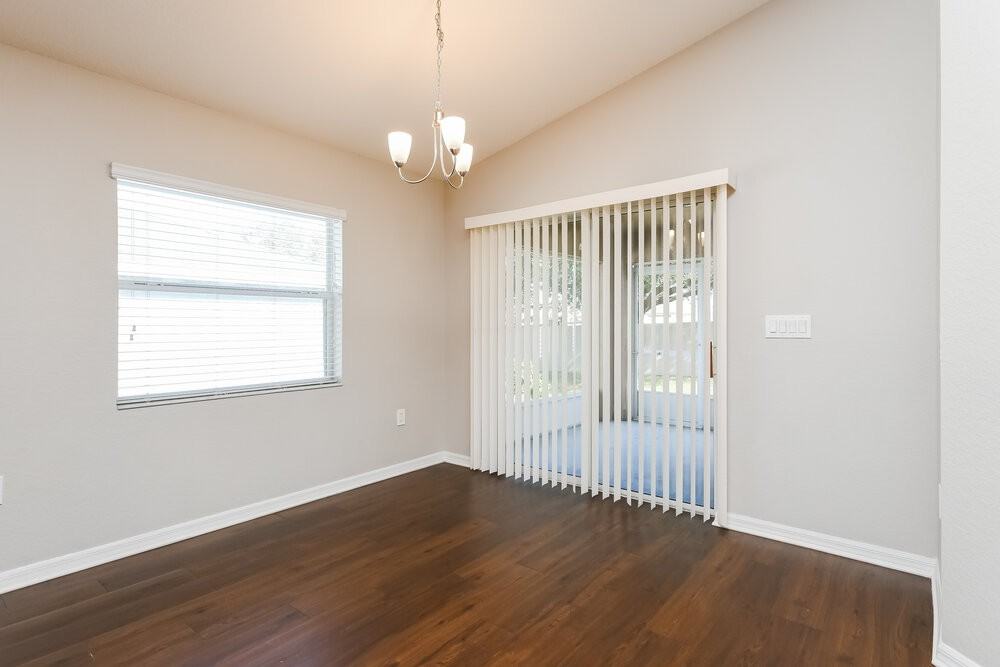 4736 Summerfield Cir - Photo 6 of 16