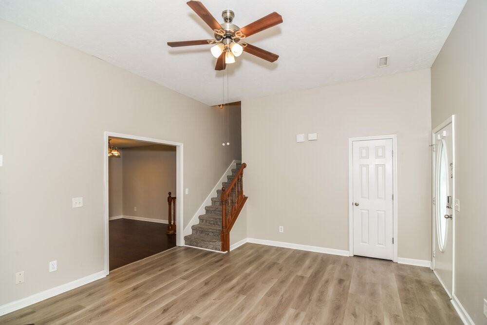 1609 Soulshine Pl - Photo 5 of 17