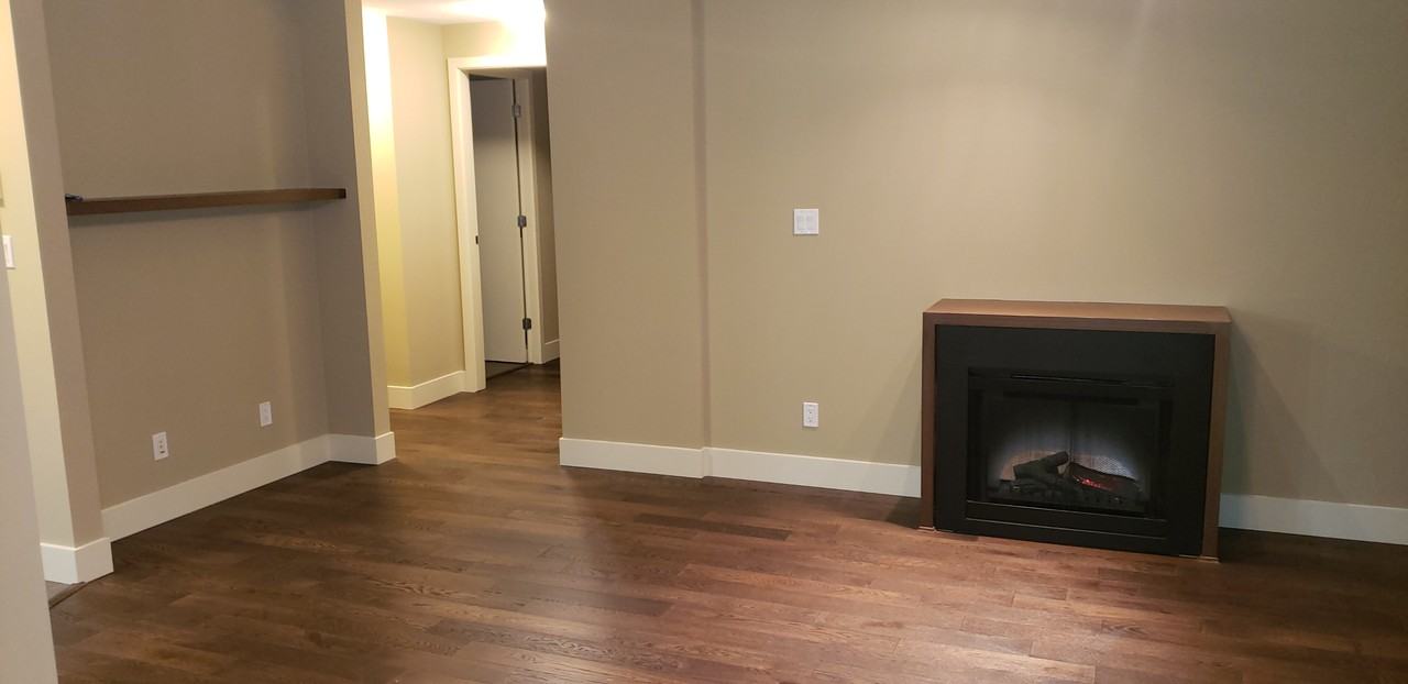 2959 Glen Dr - Photo 5 of 13