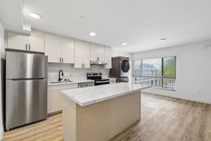 featured image of 2330 Grand Ave