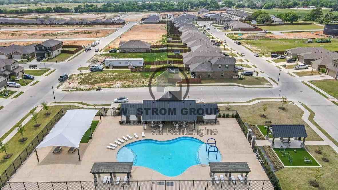 164 Greenhill Trl - Photo 3 of 10