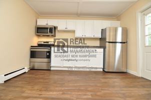 featured image of 11 Hickey St #7