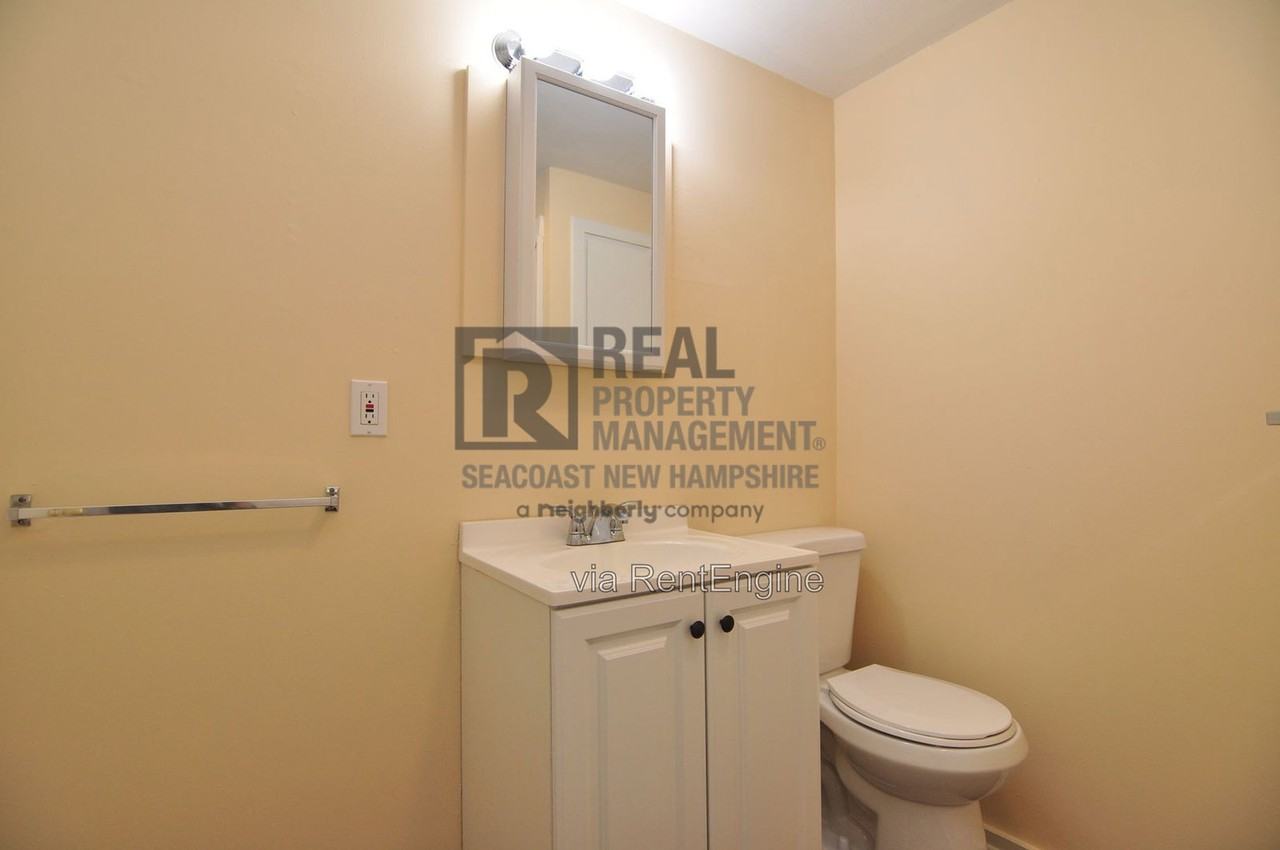 11 Hickey St #7 - Photo 4 of 10