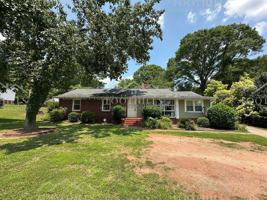 featured image of 809 Wilson St