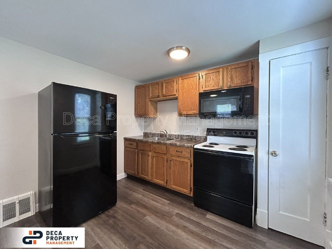 4930 Tiemann Ave #B2F - Photo 4 of 10