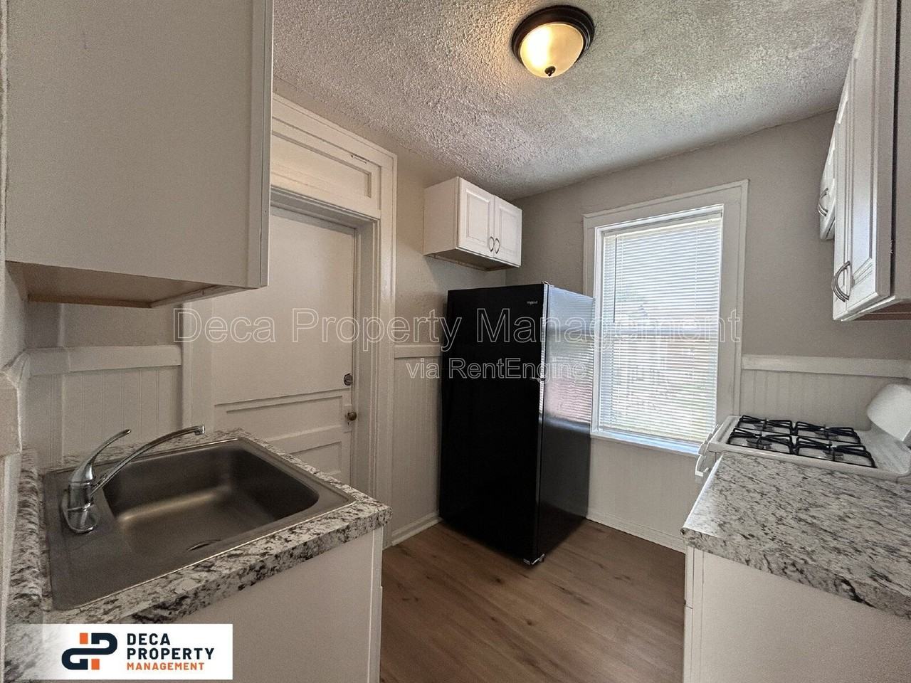 4233 Ellenwood Ave #204 - Photo 4 of 10