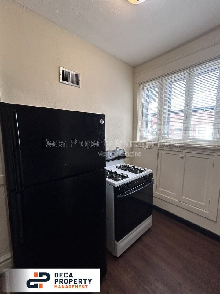 4684 S Grand Blvd #2N - Photo 6 of 13
