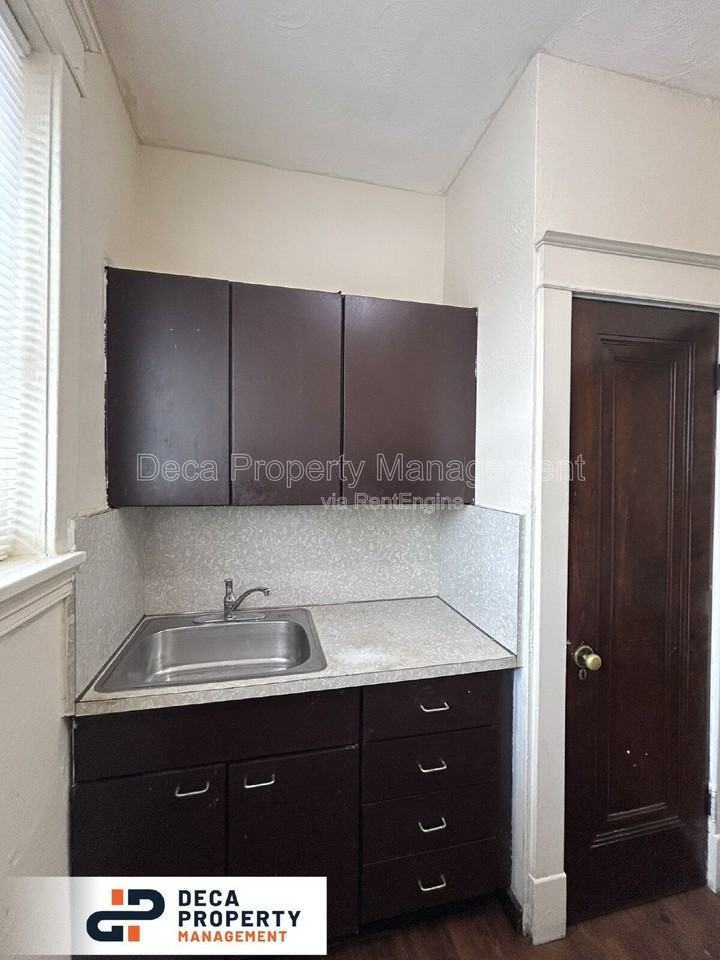 4684 S Grand Blvd #2N - Photo 7 of 13