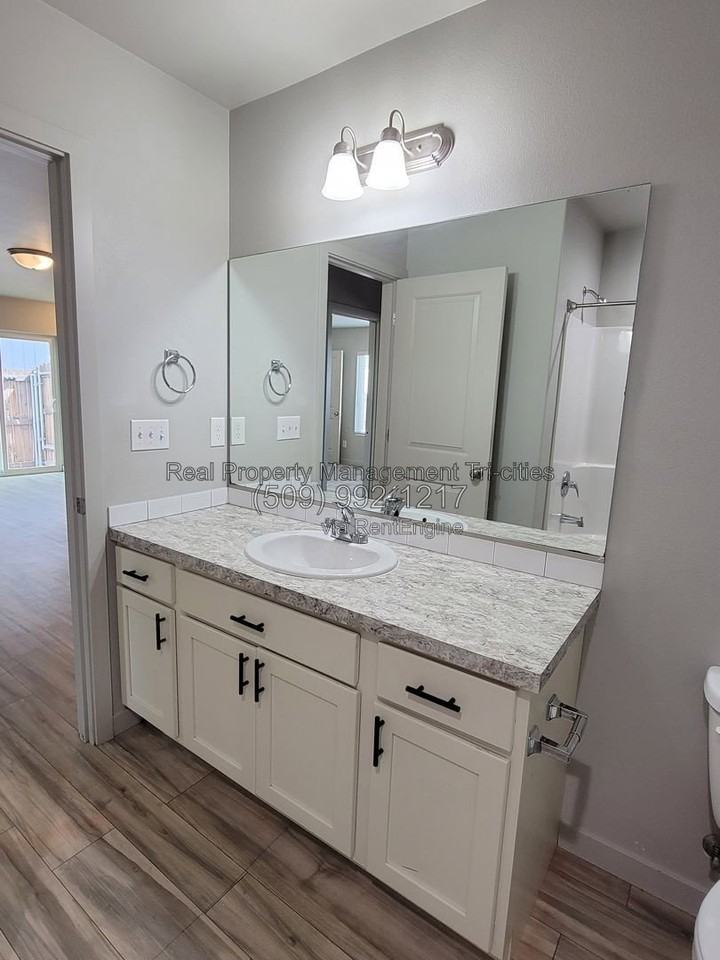 412 Whitefish Ln - Photo 7 of 12