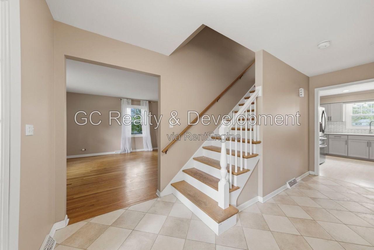 212 Tupelo Ave - Photo 2 of 27