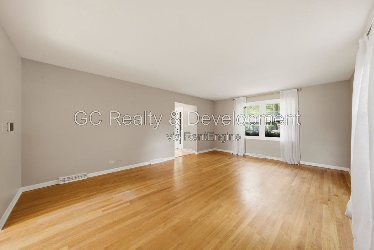 212 Tupelo Ave - Photo 4 of 27