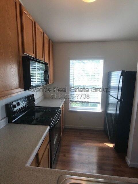 11300 Spring Creek Ln - Photo 5 of 24