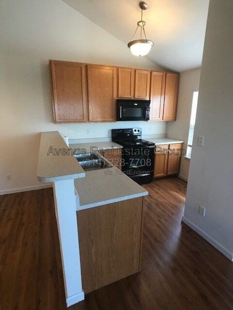 11300 Spring Creek Ln - Photo 7 of 24