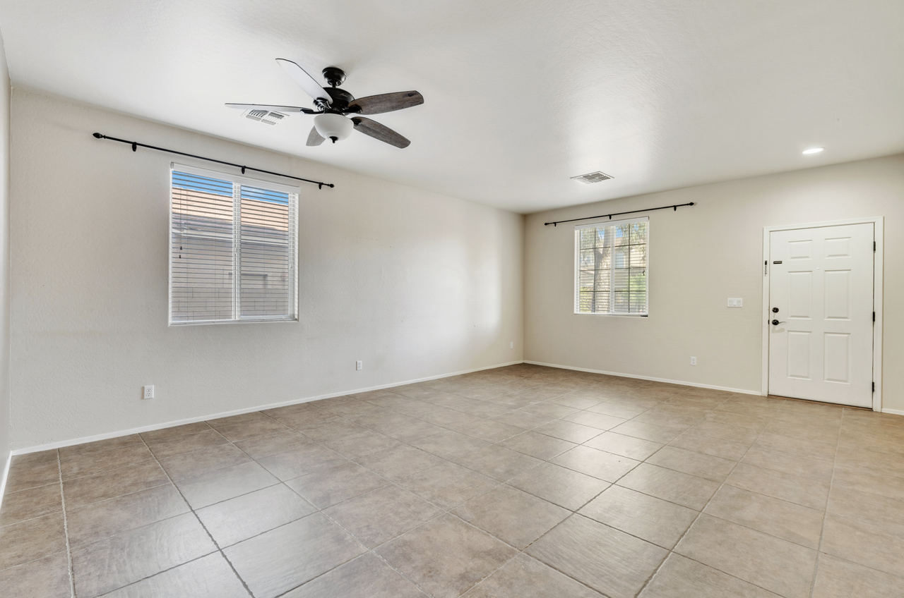 3557 E Odessa Dr - Photo 6 of 23