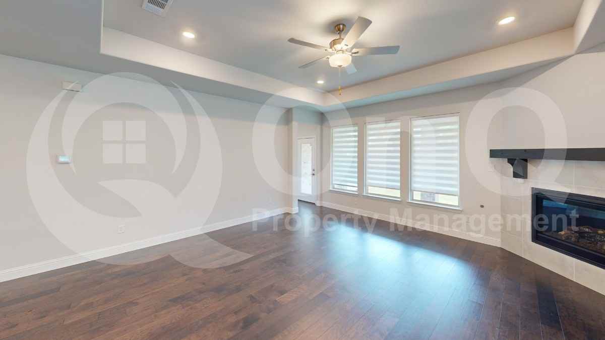 3307 Ashlar Ct - Photo 4 of 22