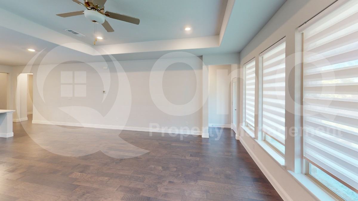 3307 Ashlar Ct - Photo 5 of 22