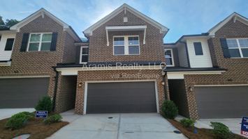 featured image of 450 Laurelwood Ln #1