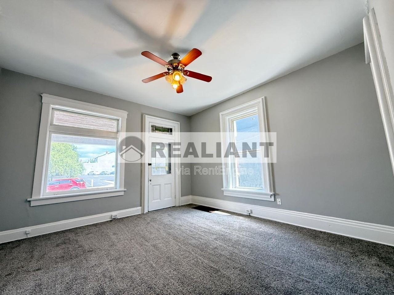 942 Columbia St #1 - Photo 2 of 16