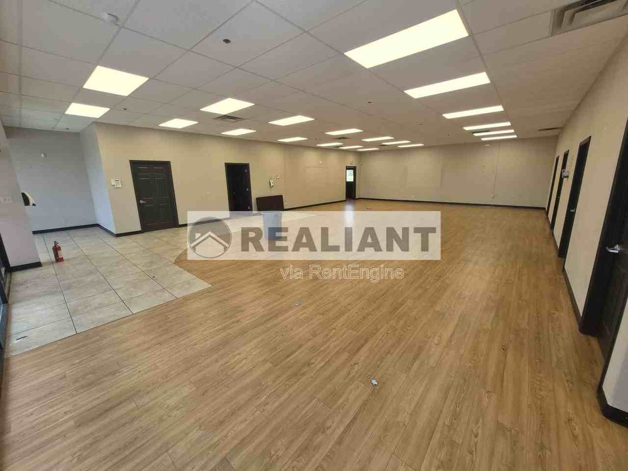 1701 Madison Ave #B - Photo 4 of 11