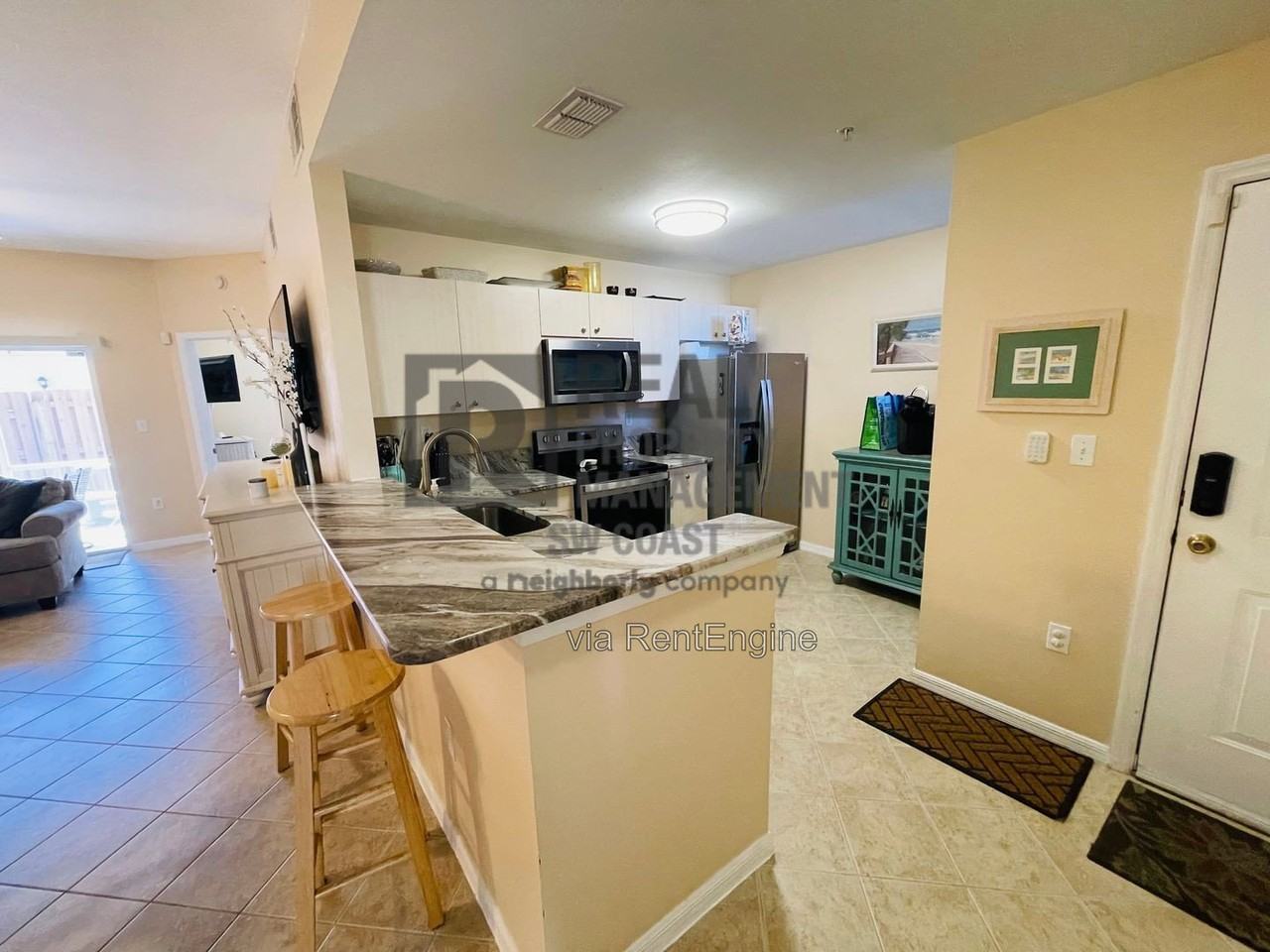 15449 Bellamar Cir #1213 - Photo 6 of 18