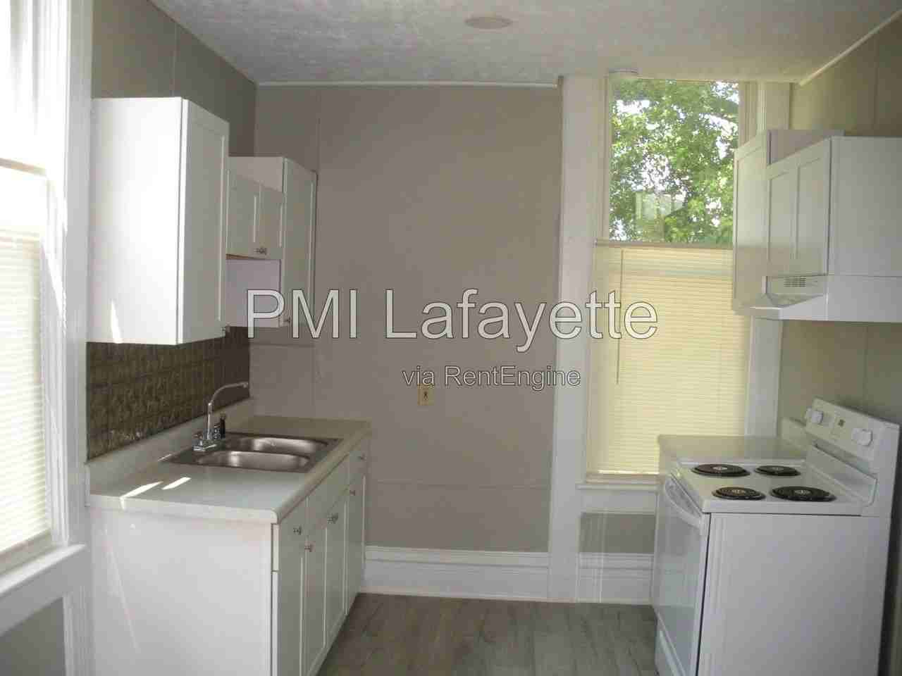 757 E Clinton St #1W - Photo 3 of 14
