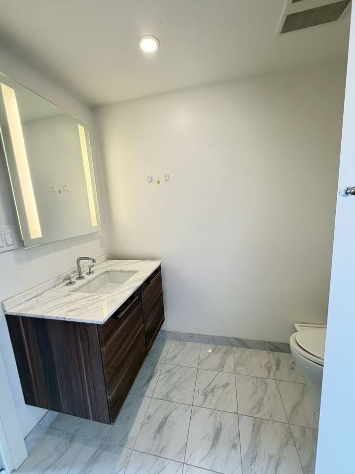 8000 Cornish Street - Photo 14