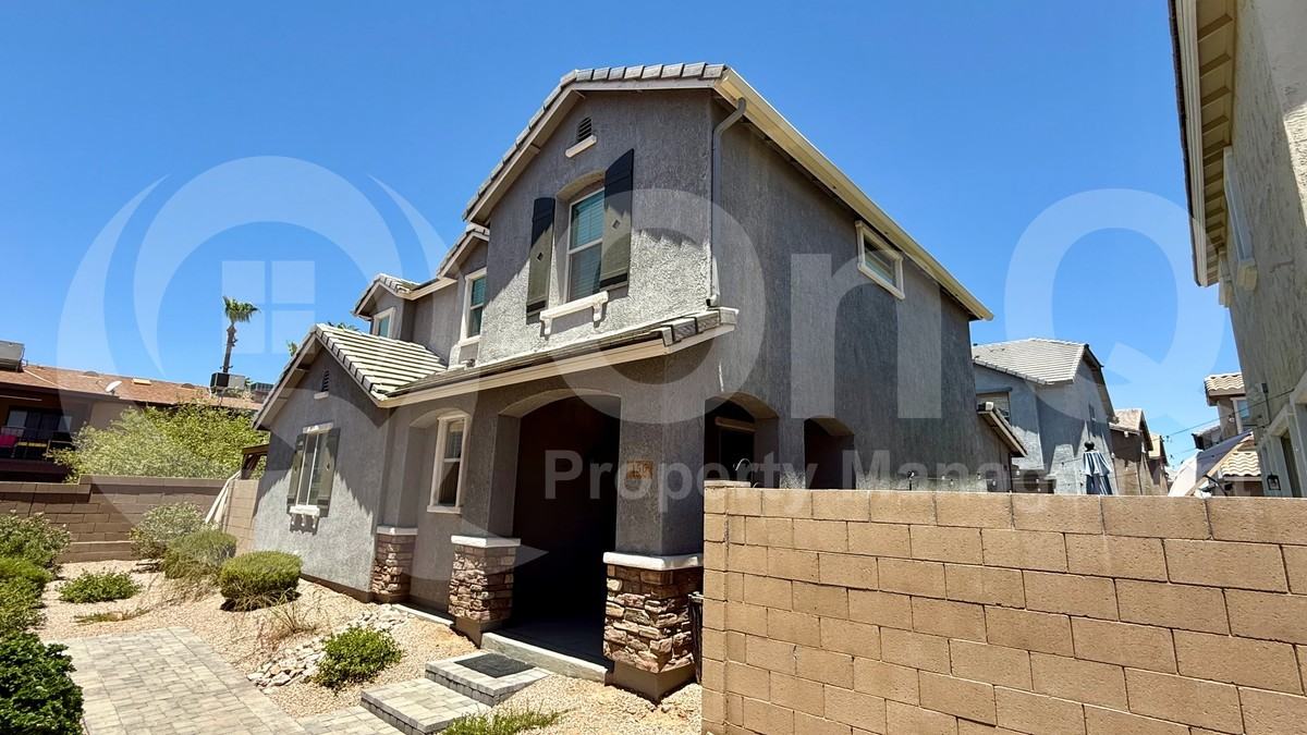 156 N 56th Pl - Photo 3 of 26