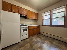 616 Ivy Ave E - Photo 1 of 1