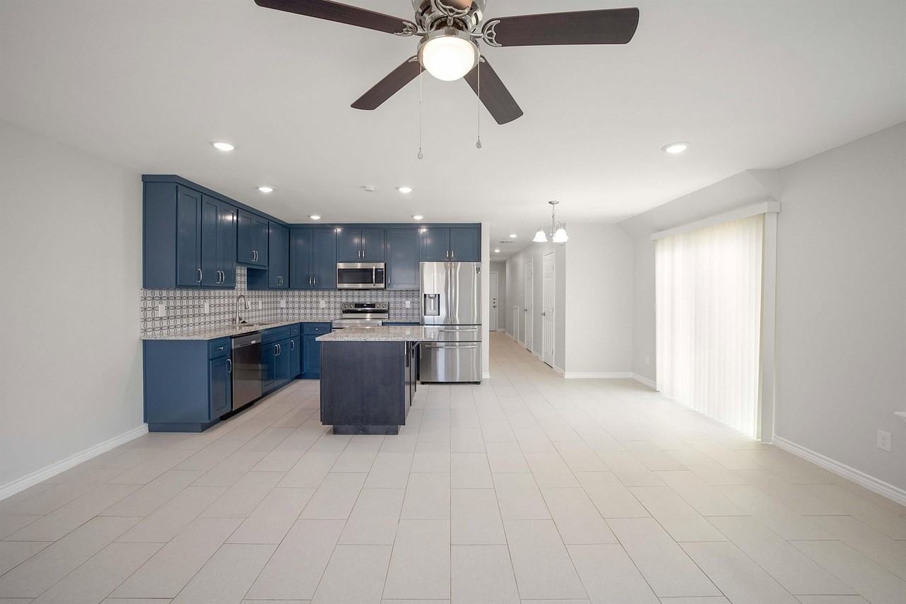 214 Lizzie St #B - Photo 4 of 27