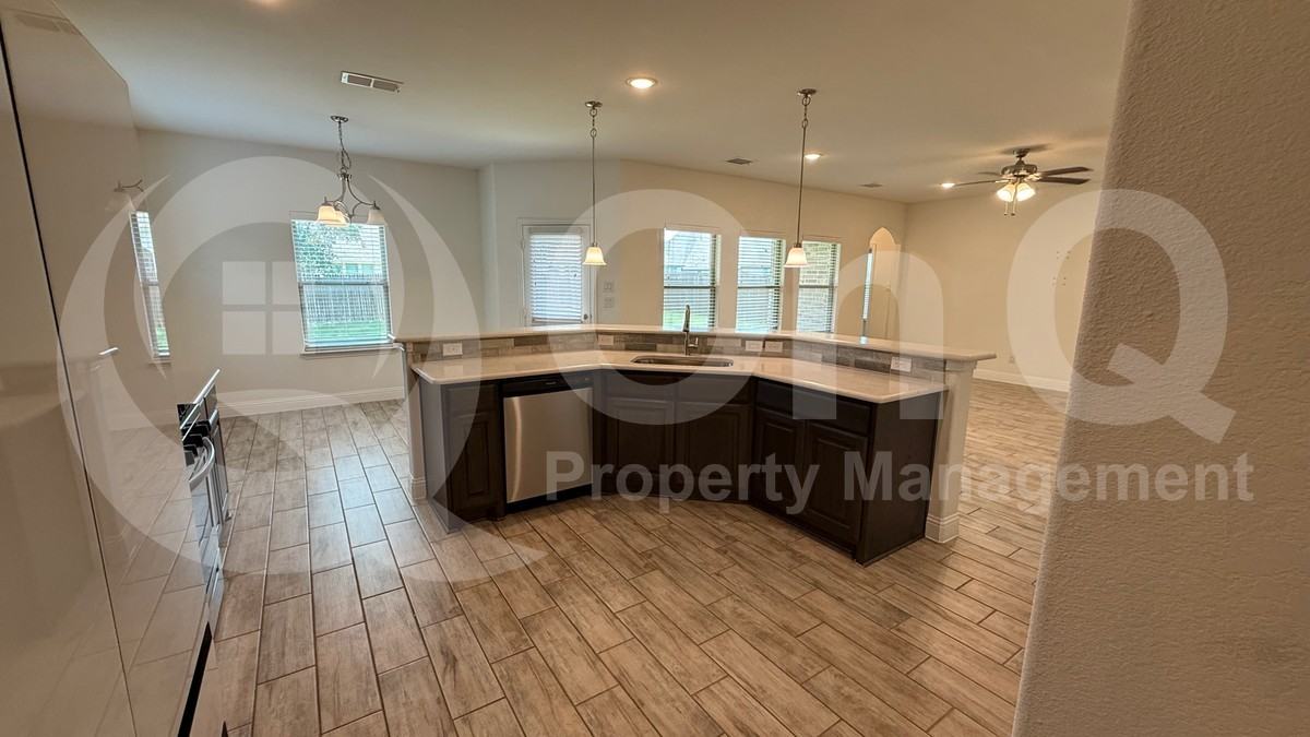 2808 Pronghorn Dr - Photo 4 of 22