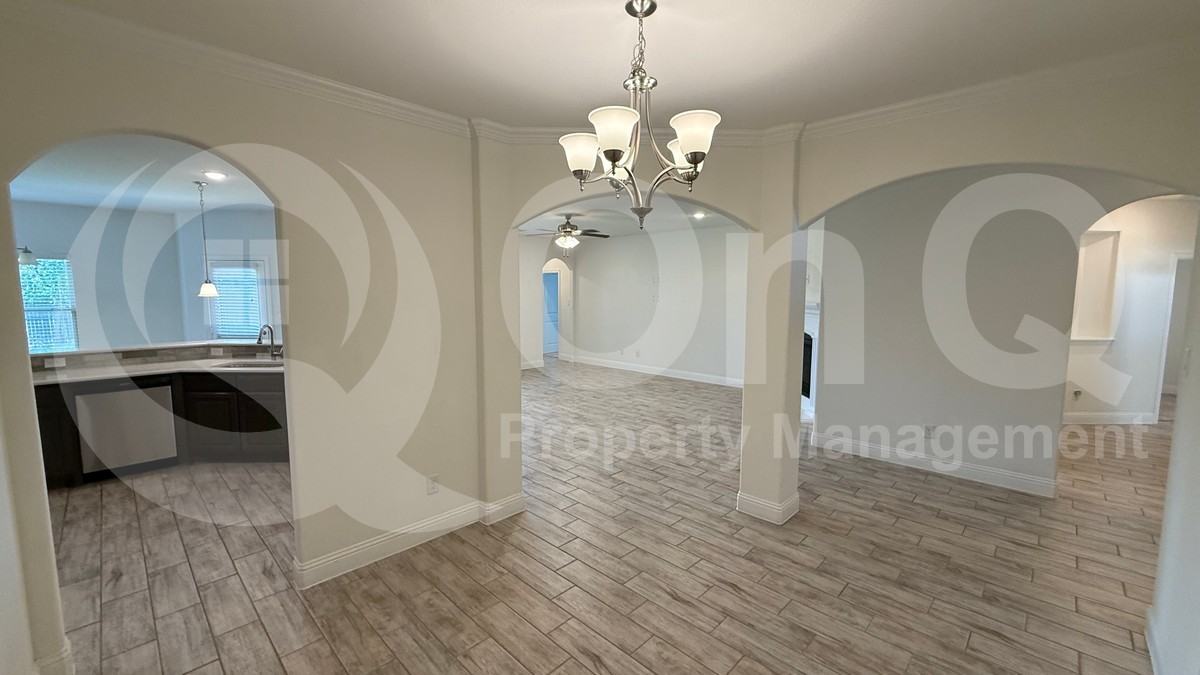 2808 Pronghorn Dr - Photo 6 of 22