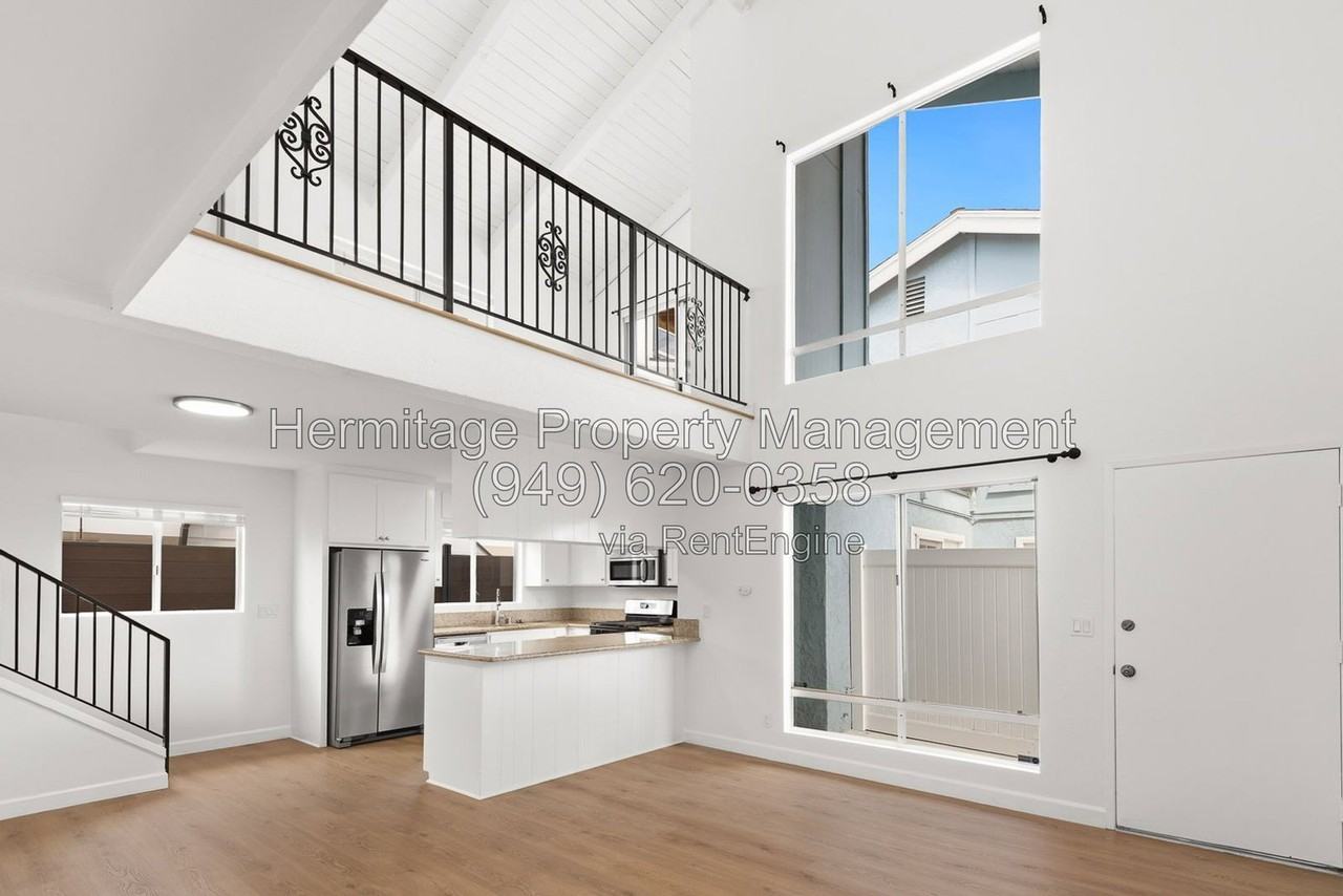 601 Larkspur Ave - Photo 2 of 21
