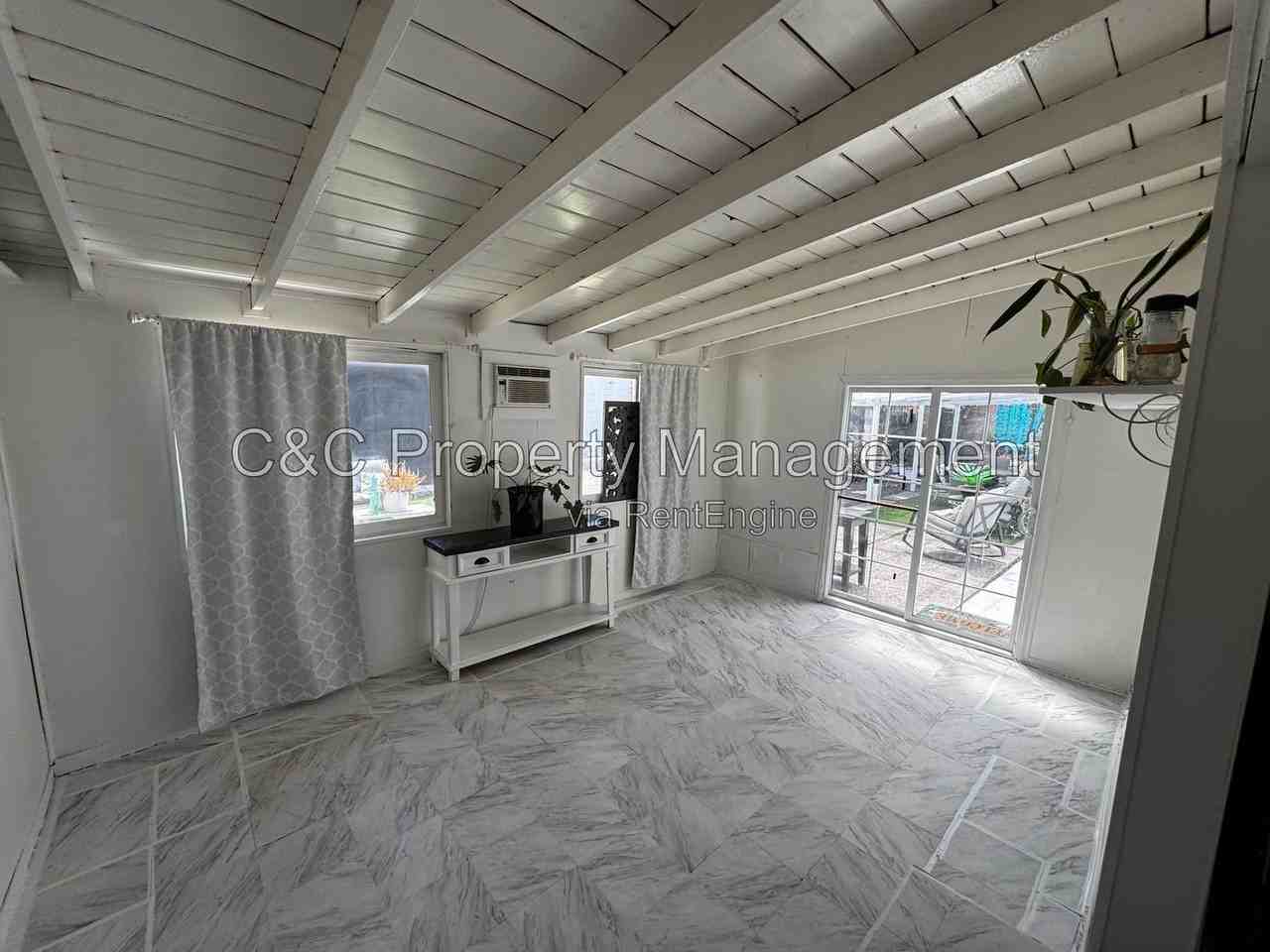 3513 Clayburn Rd - Photo 7 of 9