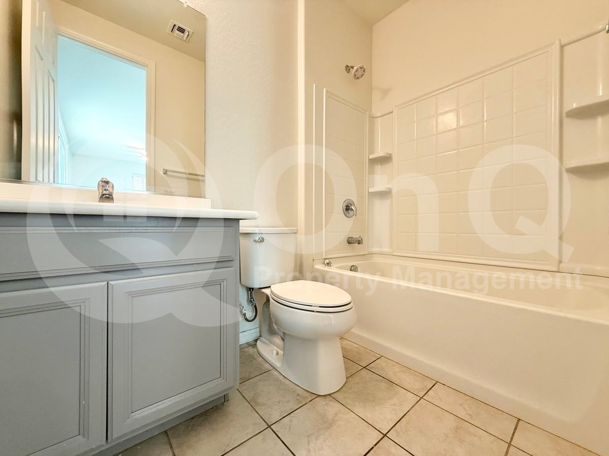 775 W Flintlock Way - Photo 6 of 23