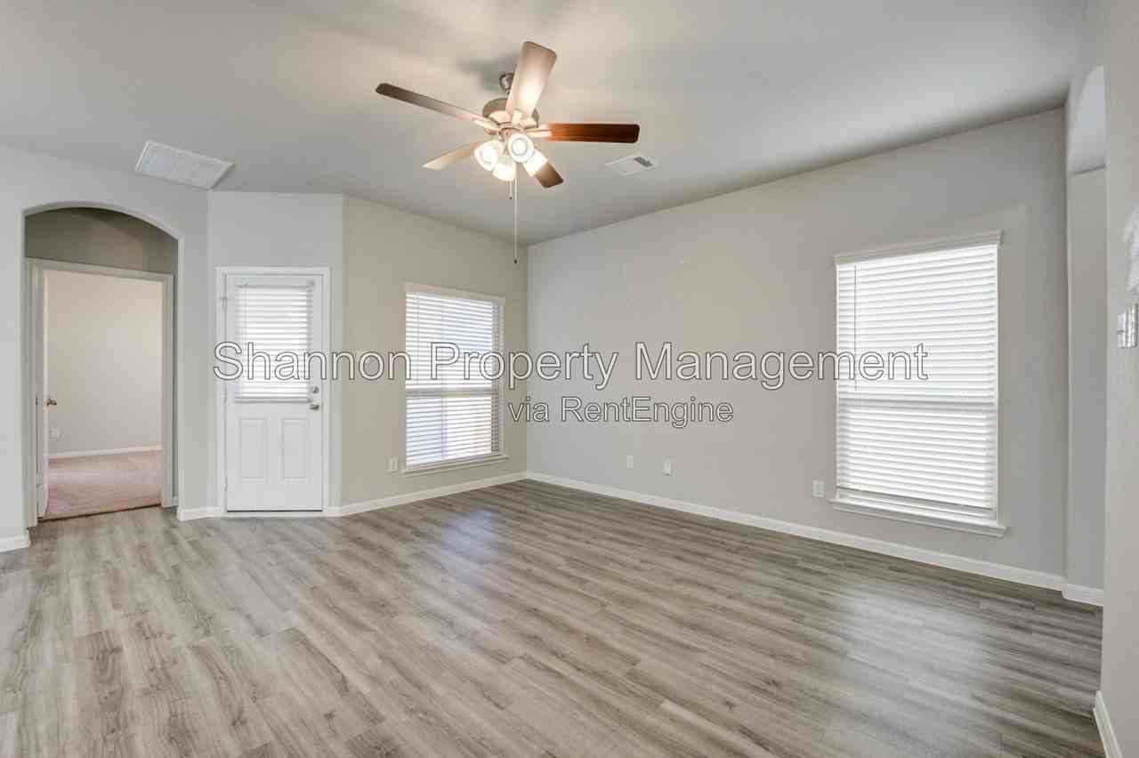 6544 Castle Loch Ct - Photo 3 of 24