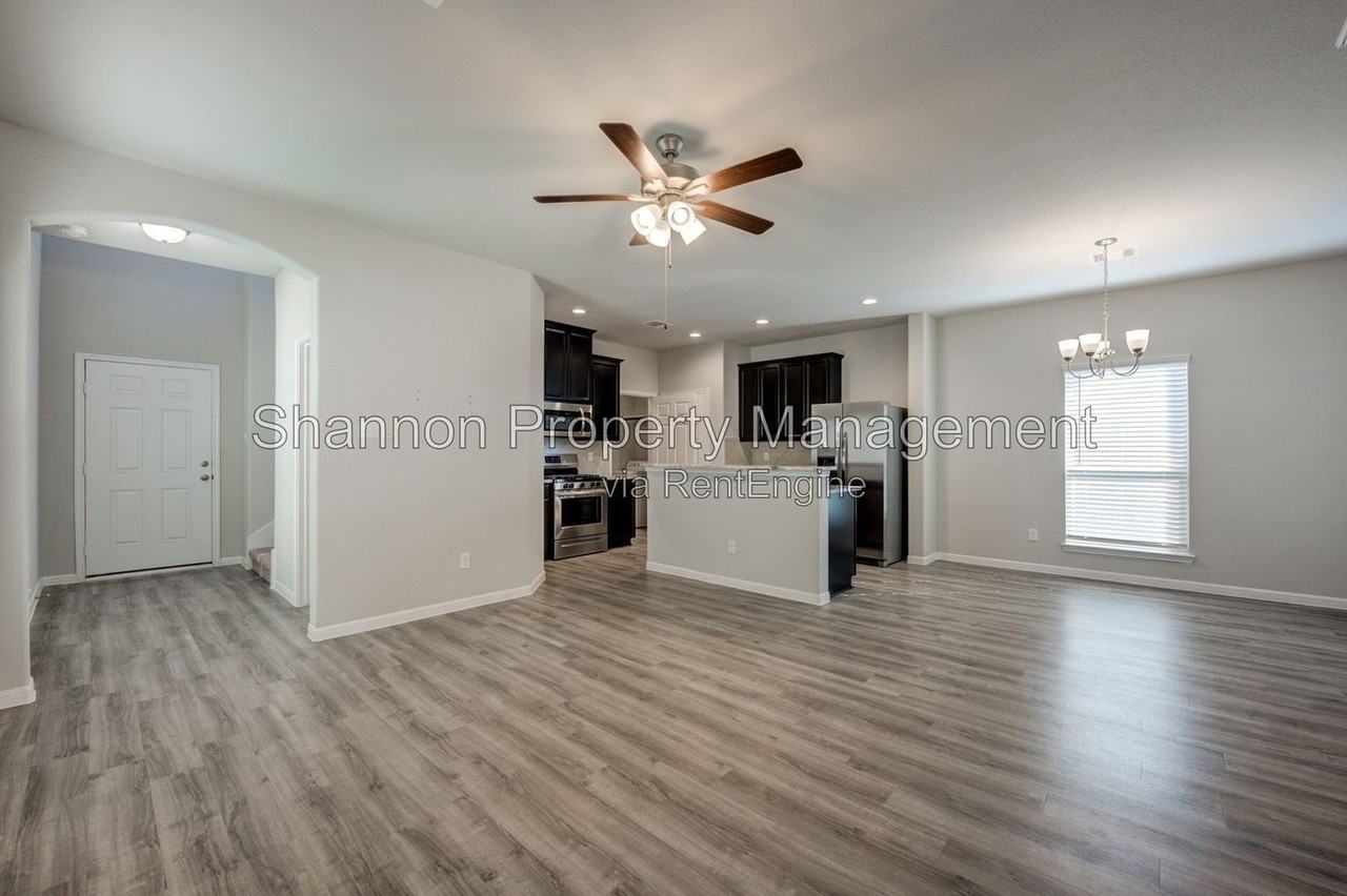 6544 Castle Loch Ct - Photo 5 of 24