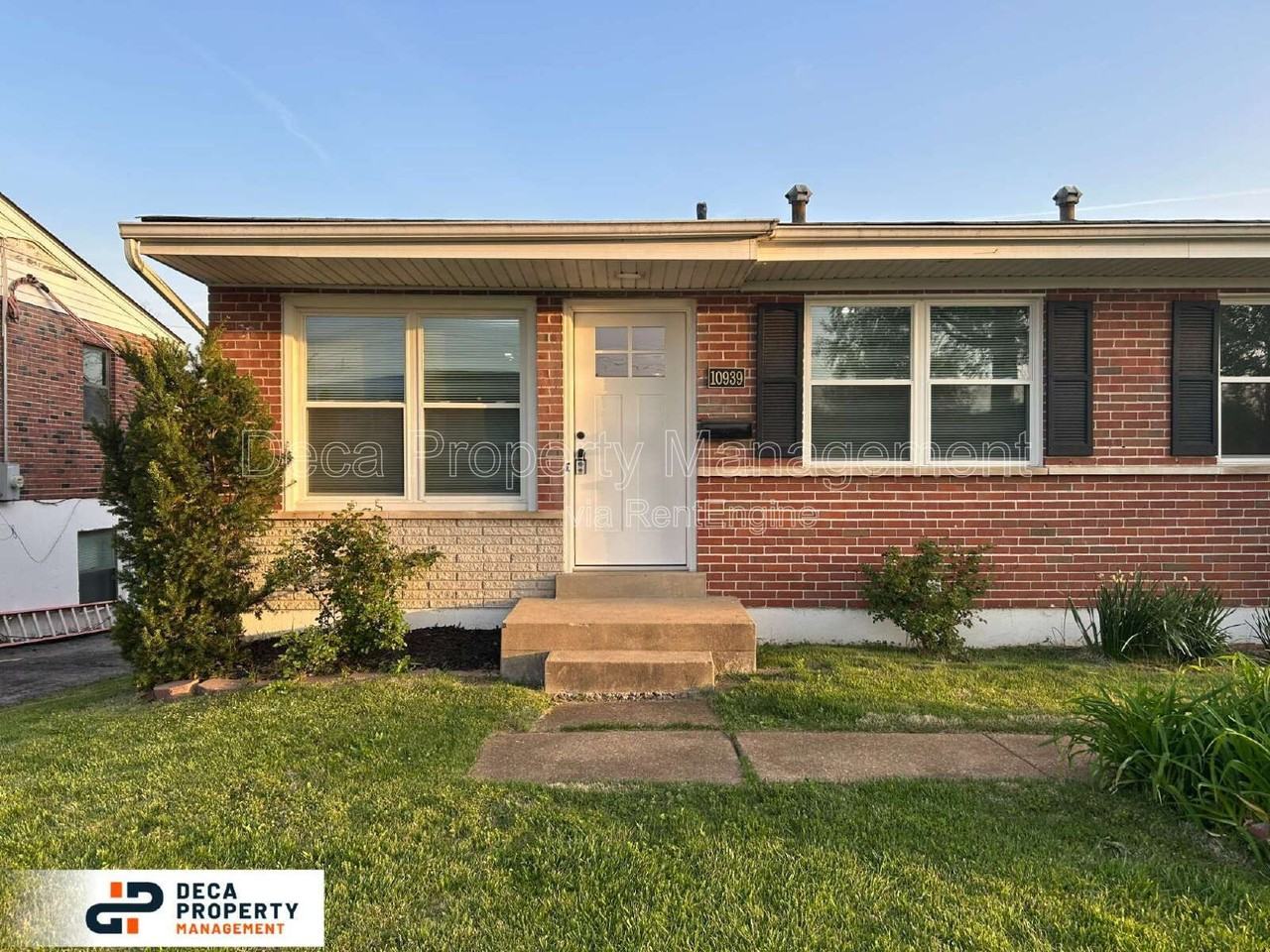 10939 Brookings Dr - Photo 2 of 18