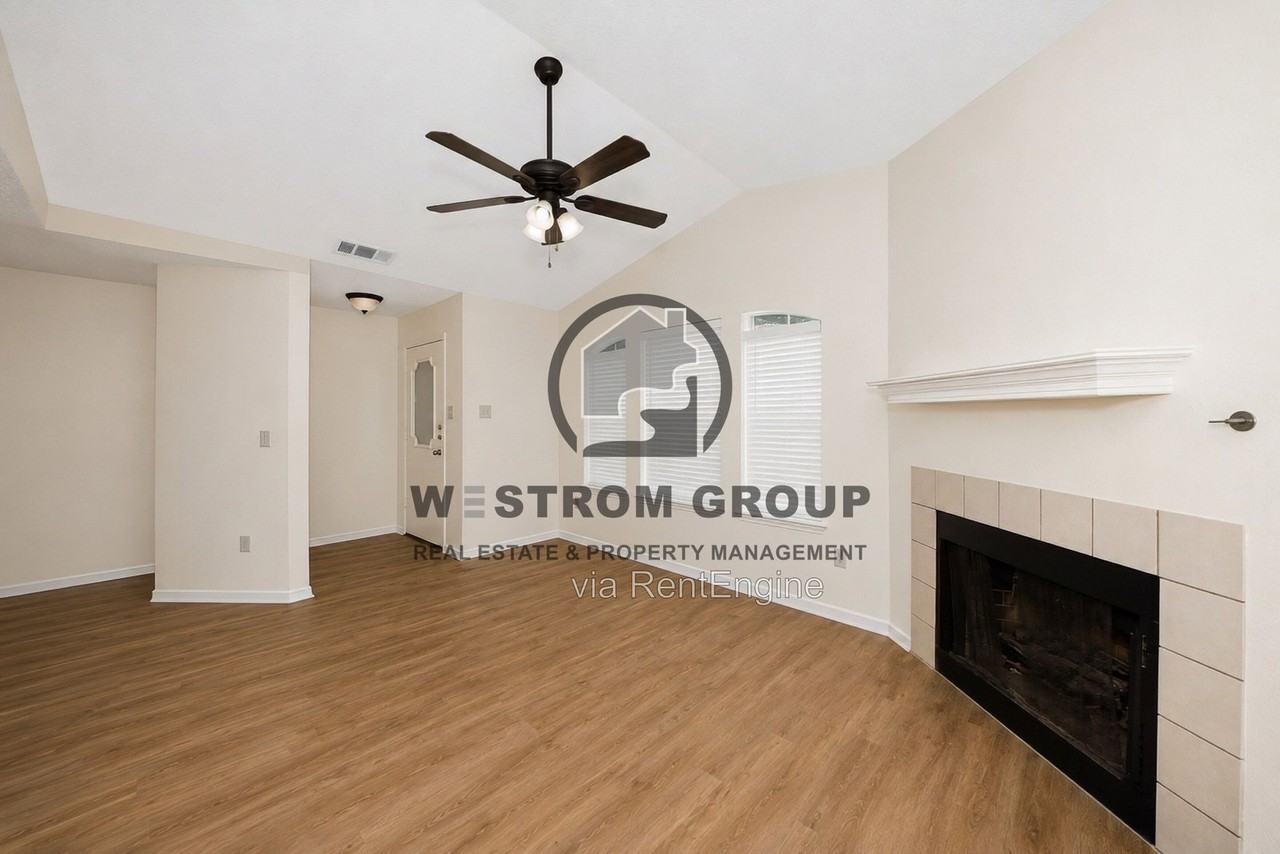 316 Crowe Dr - Photo 6 of 31