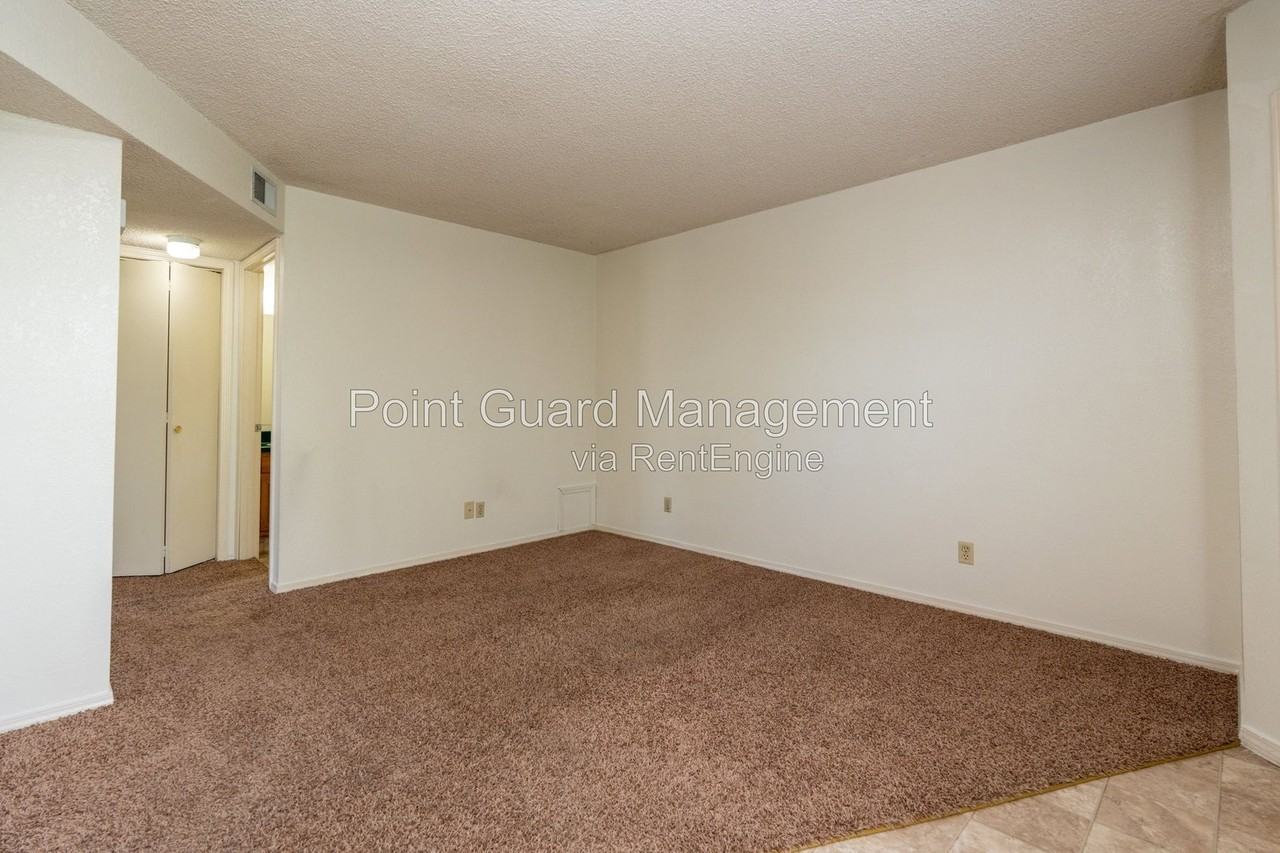 1819 E 24th Ave #1819-8 - Photo 6 of 22
