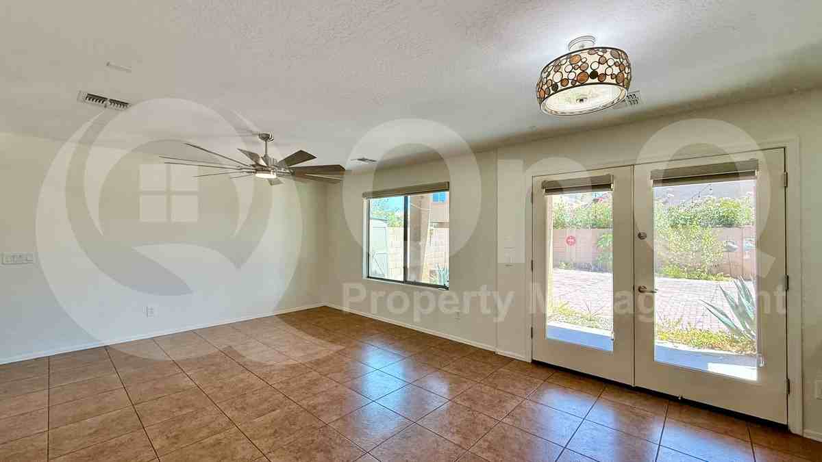5731 W Beth Dr - Photo 3 of 27